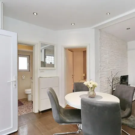 Mediteranea 1 * Zadar