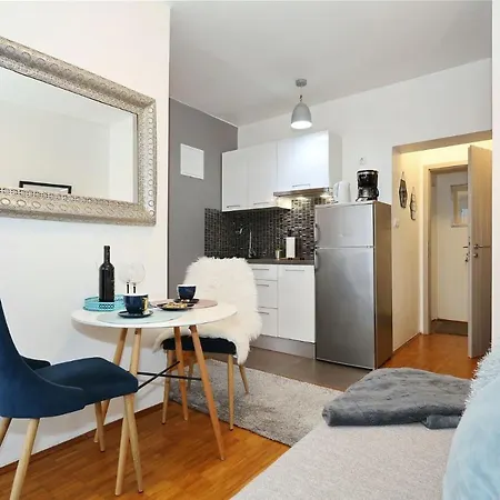 Mediteranea 1 Apartamento Zadar